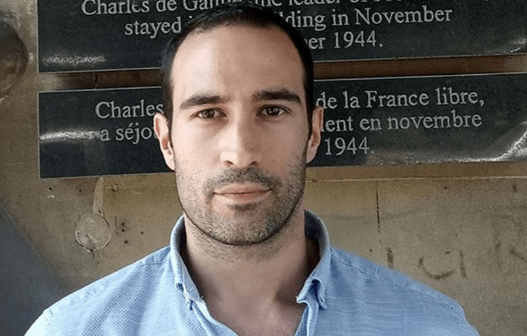 Мартин Райан. Фото: https://oxu.az/ru/kriminal/v-bakinskom-sude-nachalsya-process-nad-obvinyaemym-v-shpionazhe-v-polzu-francii от 29.12.24. Мартин Райан. Фото: https://oxu.az/ru/kriminal/v-bakinskom-sude-nachalsya-process-nad-obvinyaemym-v-shpionazhe-v-polzu-francii от 29.12.24.