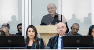 Бако Саакян в суде. Скриншот фото 