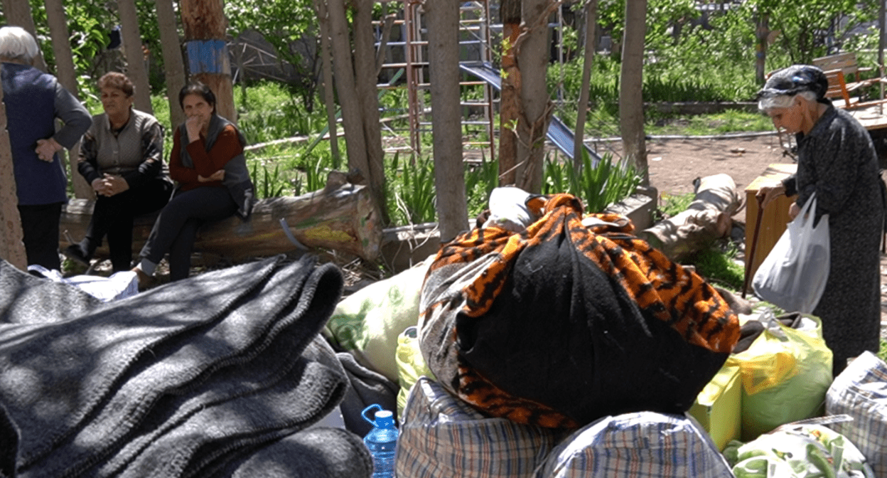 Карабахские беженцы. Фото Алвард Григорян для "Кавказского узла".