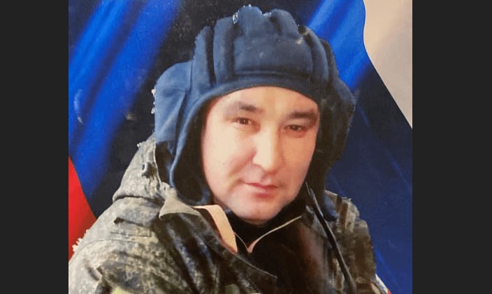 Зинур Сундетов. Скриншот фото из Telegram-канала администрации Володарского района от 09.06.25, https://t.me/regionvol/10104