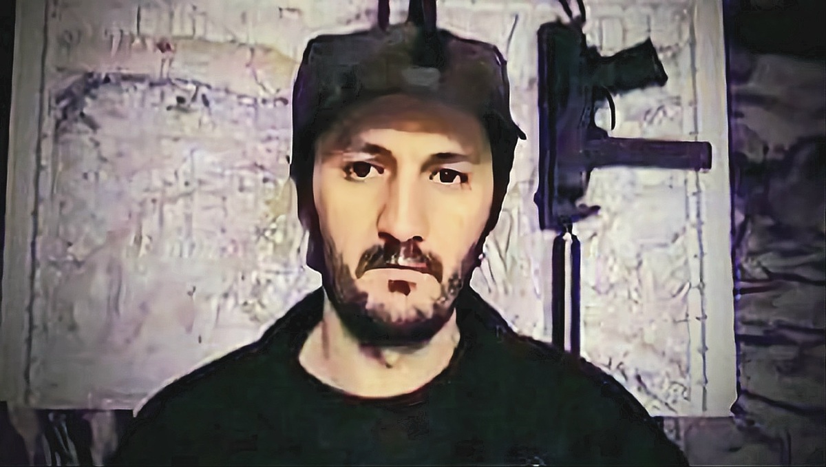 Скриншот фото https://ru.m.wikipedia.org/wiki/%D0%A4%D0%B0%D0%B9%D0%BB:Seyful.jpg#mw-jump-to-license