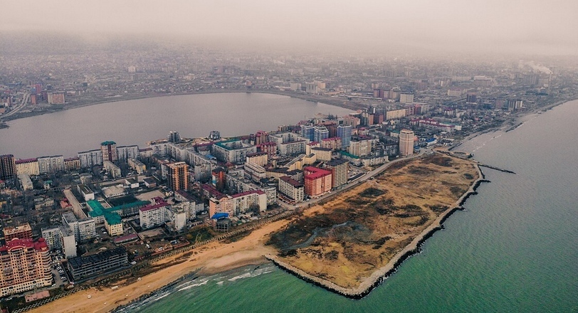 Махачкала. Фото: Suleymannabiev, CC BY-SA 4.0, https://commons.wikimedia.org/w/index.php?curid=90865842
