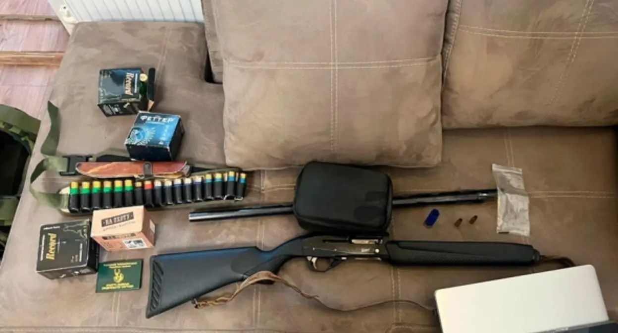 Оружие, найденное при обыске. 25 июня 2025 г. Фото: Следственный комитет Республики Армения