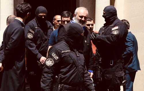 Арест Баграта Галстаняна. Скриншот https://civic.am/news/95960