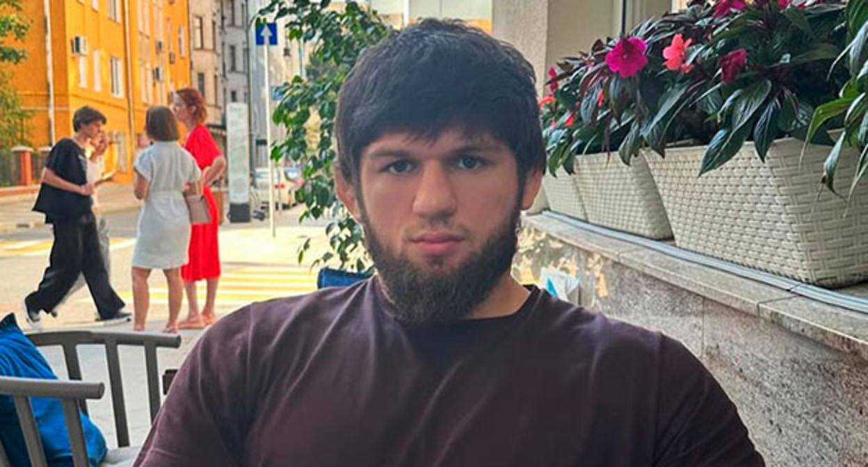 Тимур Хизриев. Фото: страница Тимура Хизриева https://www.instagram.com/p/DJBtW-bNDrP/?img_index=1 принадлежит компании Meta деятельность которой запрещена в России