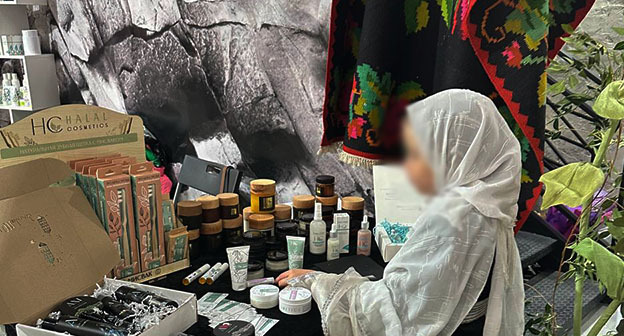 Продукция Halal Cosmetics. Скриншот публикации в Telegram-канале Ризвановой https://t.me/rizvanova/1054