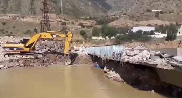 Аварийно-восстановительные работы в Тырныаузе. Фото: телеграм-канал Казбека Кокова