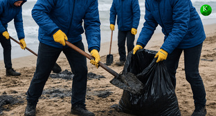 Volunteers clean up pollution. Illustration created by Caucasian Knot using AI in the Copilot program.