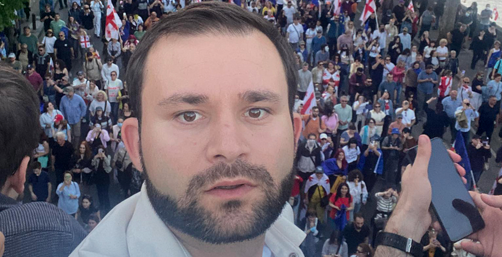 Дело Гиоргия Цулаия о "блокировке тротуаров" вернули на дорасследование. Фото/https://www.sakartvelosambebi.ge/ge/akhali-ambebi/trotuarze-dgomis-sakme-reagirebistvis-politsiis-departaments-gadaetsa