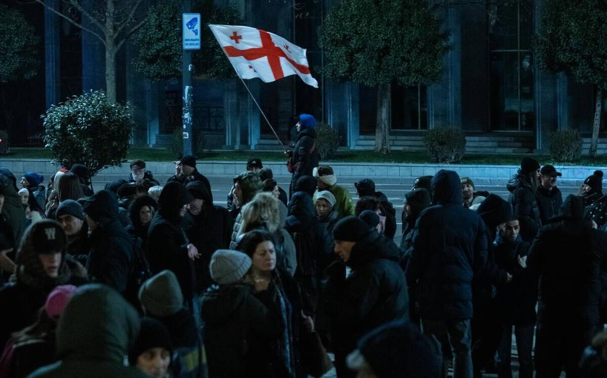 Протестующие на проспекте Руставели, 22 января 2026 года. Фото: Мариам Кавшбая / Publika