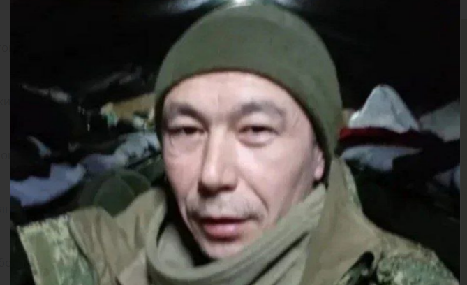 Рустам Баделов. Скриншот фото из Telegram-канала администрации Володарского района от 22.01.26, https://t.me/regionvol/11816.