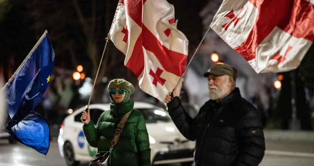 Протестующие на проспекте Руставели, 5 марта 2026 года. Фото: Мариам Кавшбая / Publika