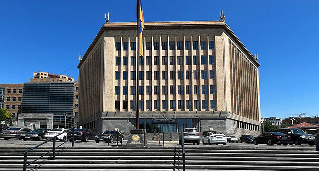 Американский университет Армении. Фото: Бенуа Приёр. https://ru.wikipedia.org/