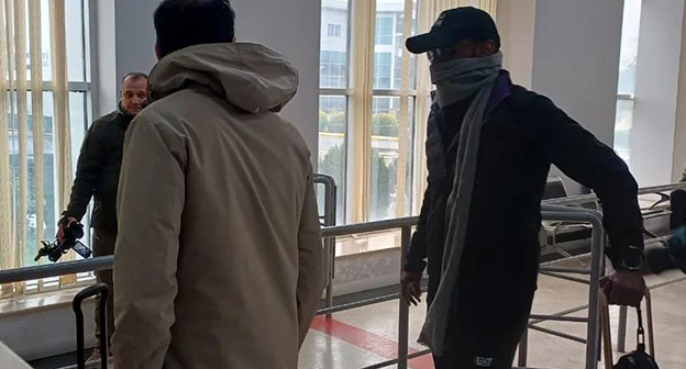 Эвакуация людей из Ирана в Азербайджан. Фото: https://minval.az/news/124520122 Эвакуация людей из Ирана в Азербайджан. Фото: https://minval.az/news/124520122