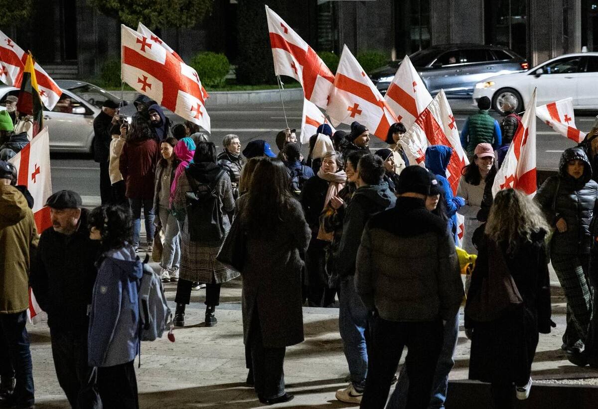 Протестующие на проспекте Руставели, 20 апреля 2026 года. Фото: Ketevan Khutsishvili / Netgazeti