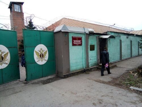 СИЗО Таганрога. Скриншот видео https://www.youtube.com/watch?v=IYXLT2-cmDk