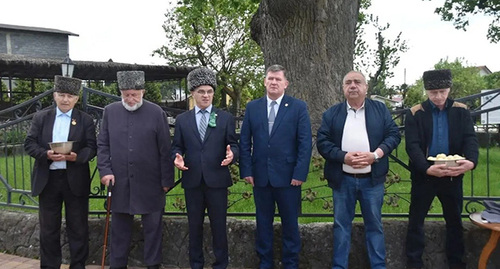 Жители черкесских аулов Кубани отметили годовщину окончания Кавказской войны. Фото Анзора Нибо для "Кавказского узла"