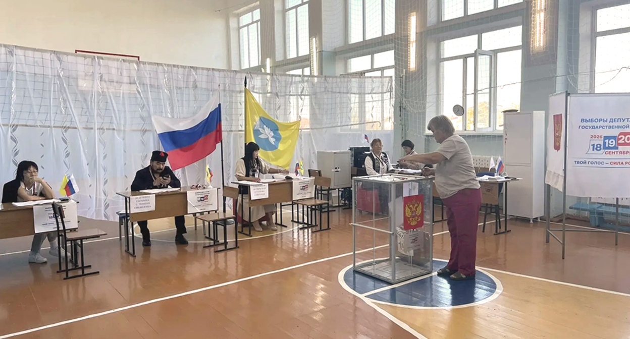 На избирательном участке. Фото избиркома Калмыкии, https://vk.ru/wall-205355697_1943 На избирательном участке. Фото избиркома Калмыкии, https://vk.ru/wall-205355697_1943