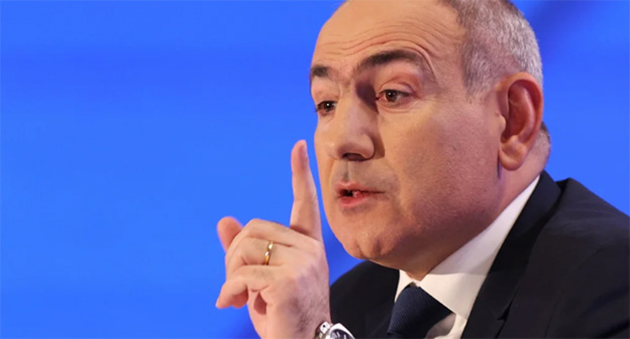 Никол Пашинян. Фото: Report https://report.az/ru/v-regione/nikol-pashinyan-ukazal-na-problemy-eaes Никол Пашинян. Фото: Report https://report.az/ru/v-regione/nikol-pashinyan-ukazal-na-problemy-eaes