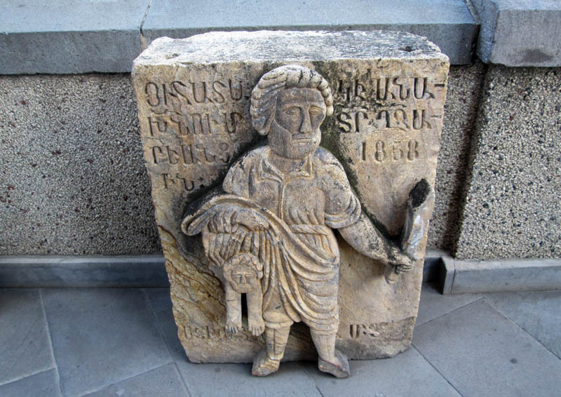 Человек - символ Евангелиста Матвея.