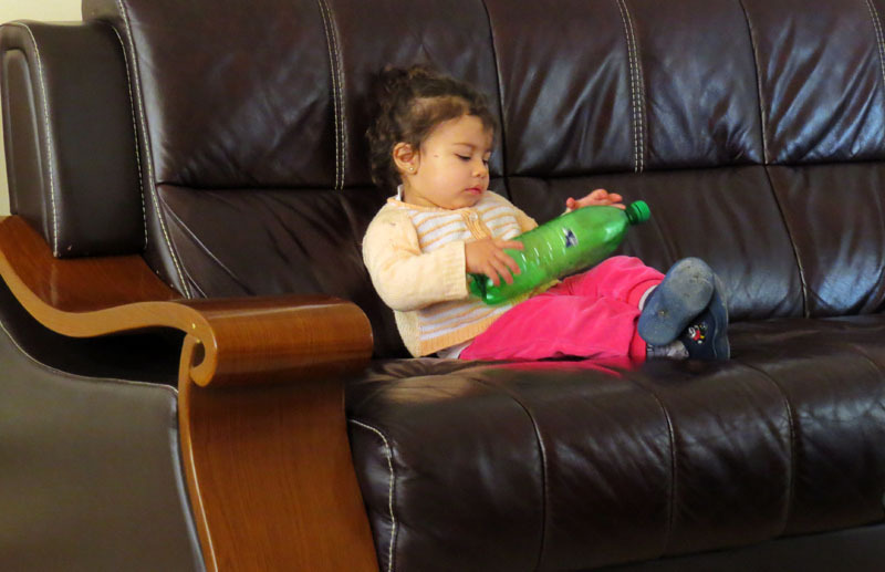 Чтобы не плакал... Чтобы не плакал...