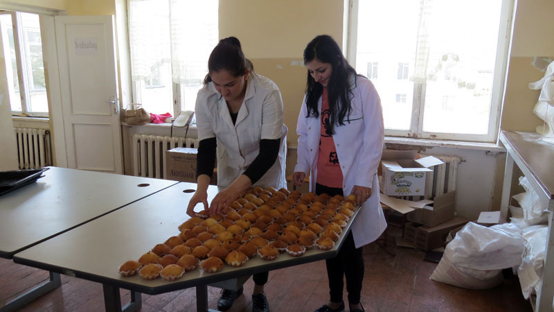 Надо разложить... Надо разложить...